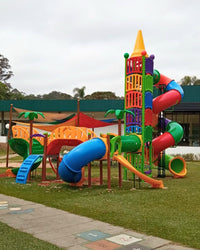 Playground Infantil Torre Panorâmica